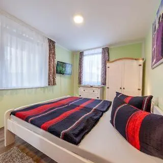 Grosser Gartenbungalow Nr 3 Mit Terrasse - Strandvogtei Appartement