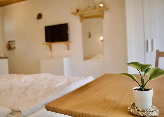 Grosser Gartenbungalow Nr 3 Mit Terrasse - Strandvogtei